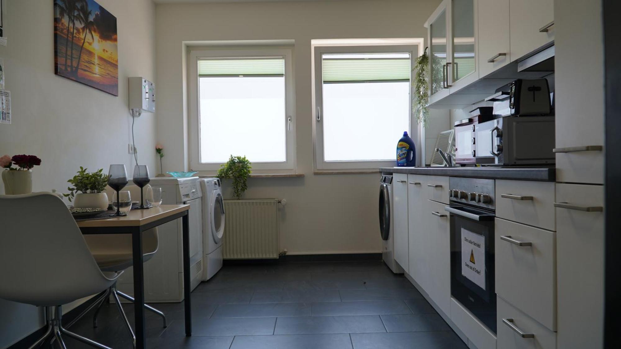 Mk Hostel Oyten - Free Wifi & Parking - 24H Check-In Екстер'єр фото